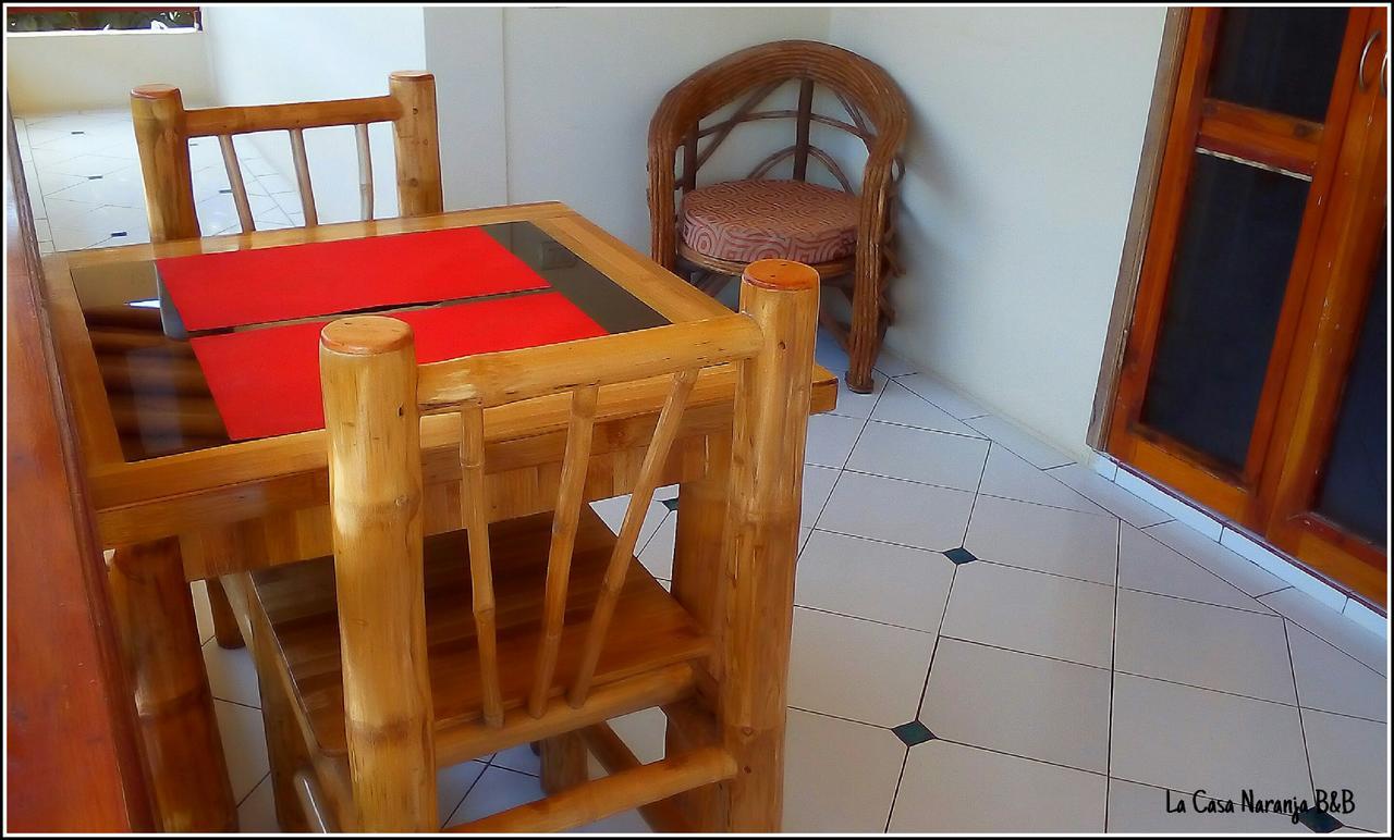 Olón La Casa Naranja Bed And Breakfast المظهر الخارجي الصورة